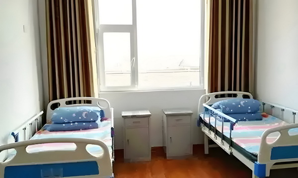 深圳入户积分多少_2025暑期档总票房破45亿 