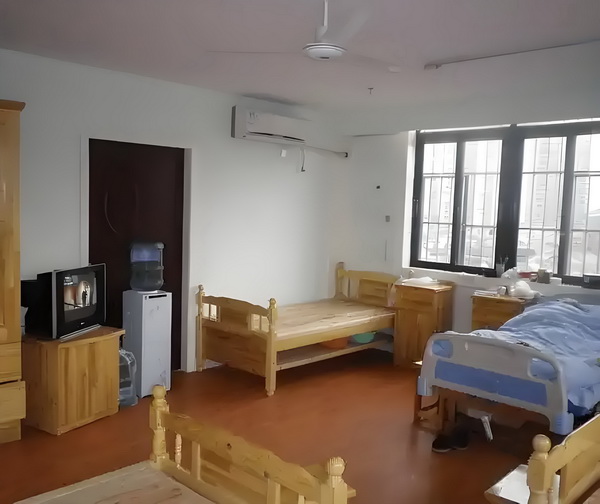 深圳入户需要职称_陈佩斯电影《戏台》：嬉笑过后，无尽悲凉 老人对于病的糖尿患有